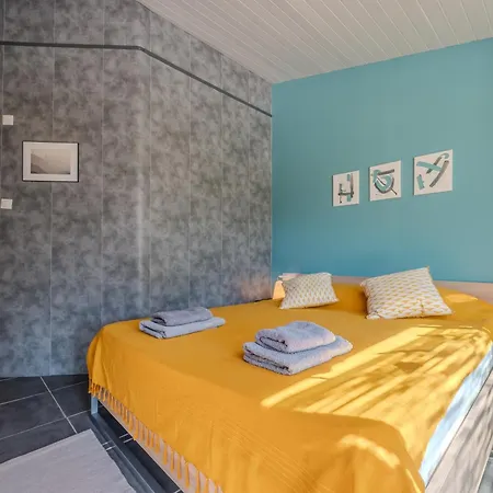 Appartement Avec Terrasse Privative *