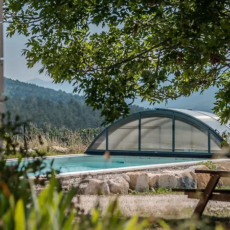 - Piscine Et Terrasse Appartement